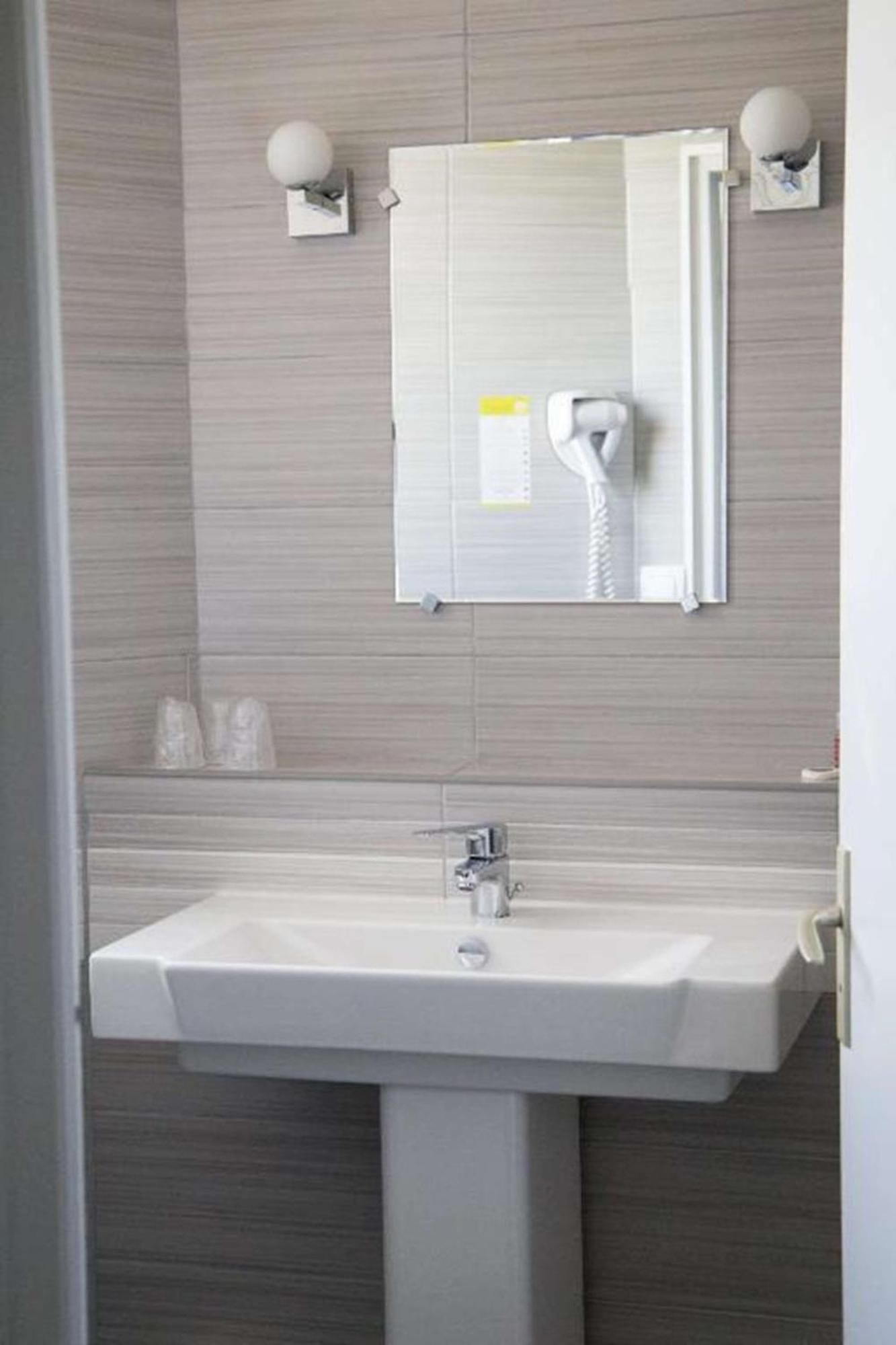 Sure Hotel By Best Western อองกูแลม ภายนอก รูปภาพ